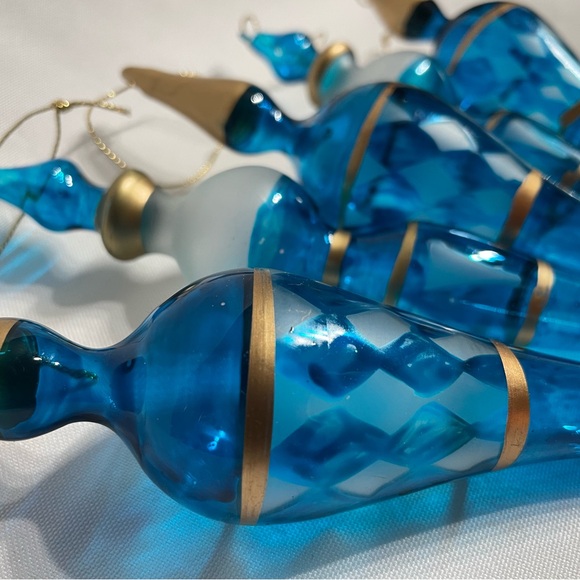 Set of 5 Blue & Gold Glass Ornaments Great Condition - Picture 3 of 6